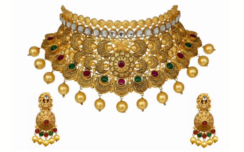 Gold Chokar set